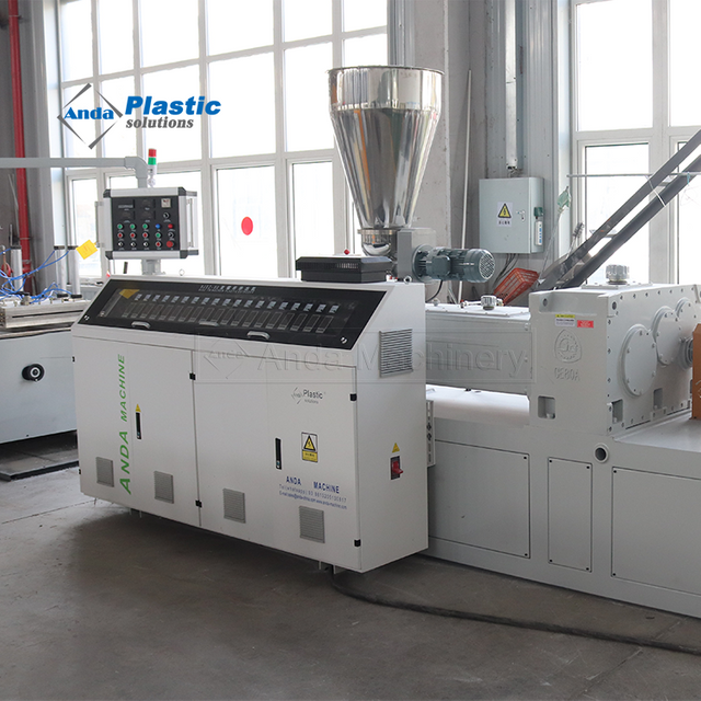 Línea de extrusión de perfiles de canalones de lluvia de PVC