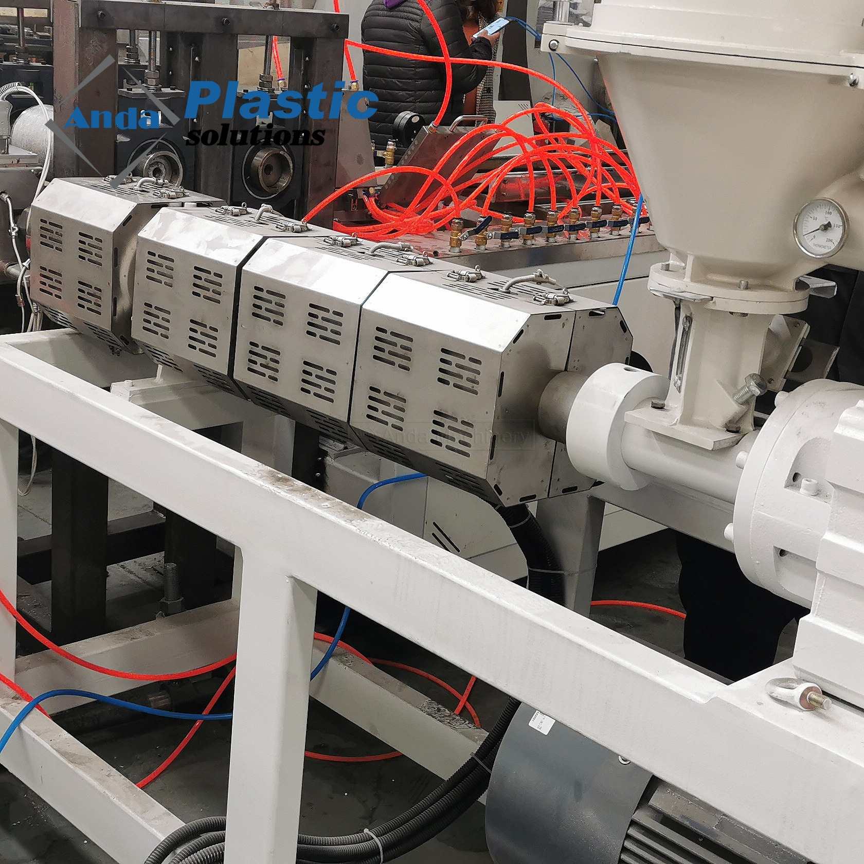 Línea de producción de la máquina de fabricación de perfil de WPC