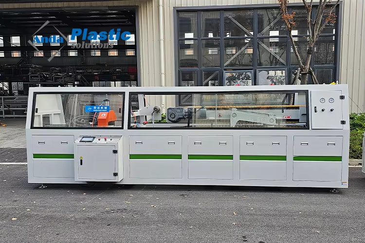 Anda Máquina de fabricación de puerta WPC
