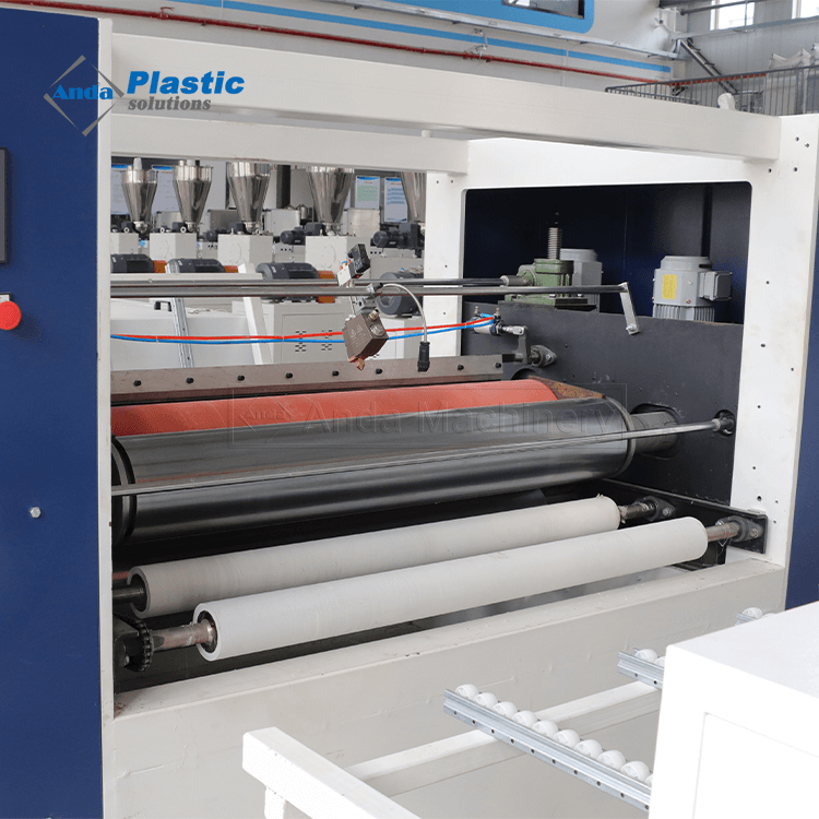 Máquina laminadora plana de tablero de espuma de PVC PUR